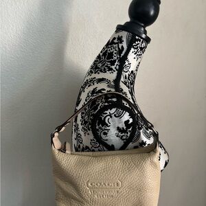 Coach Beige Leather Shoulder Bag